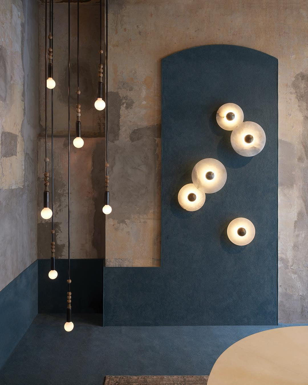Apollo ronde albasten wandlamp - afbeelding 21 | Noma Lighting
