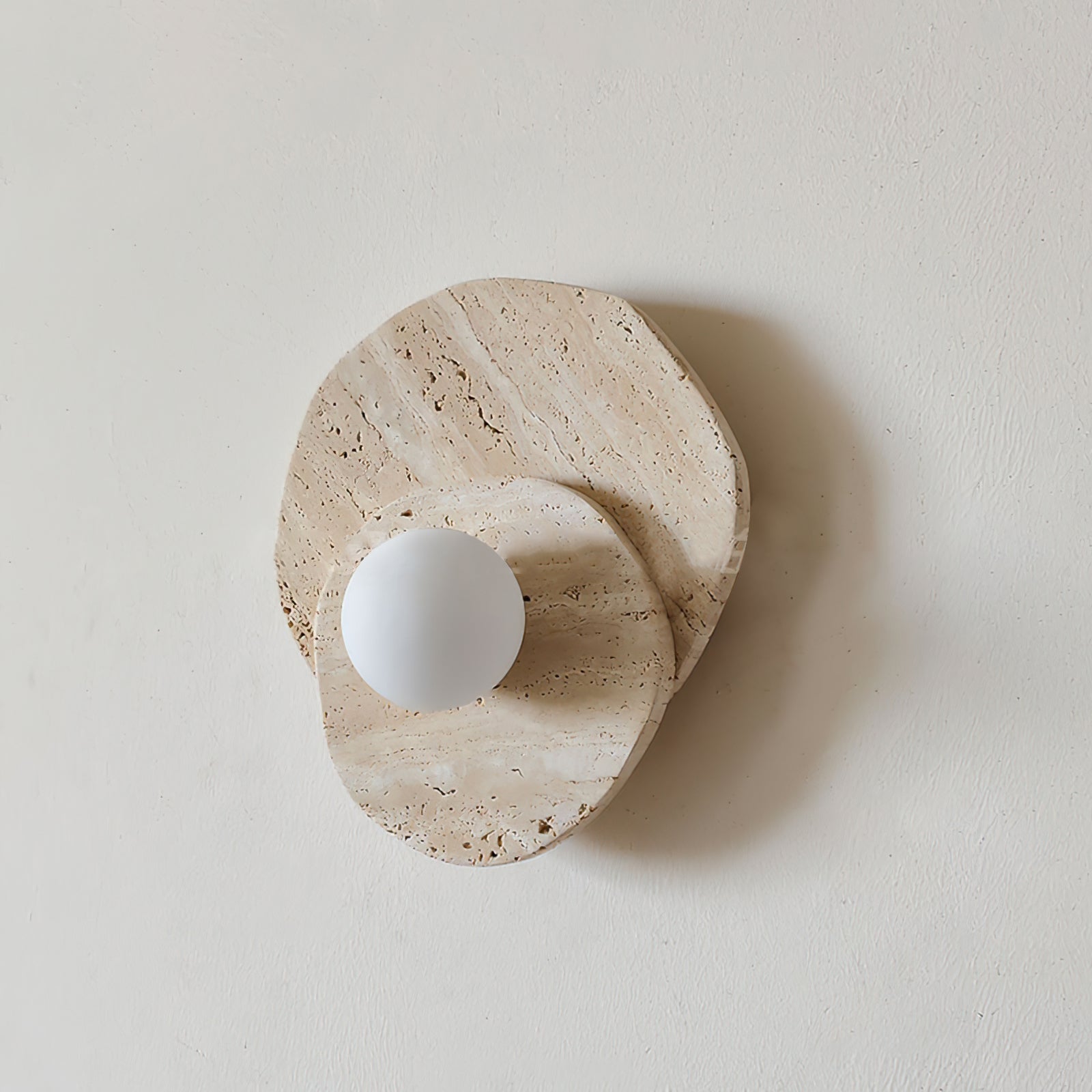 Tavinielle wandlamp travertin Layered Wabi-sabi Esthetiek - afbeelding 4 | Noma Lighting