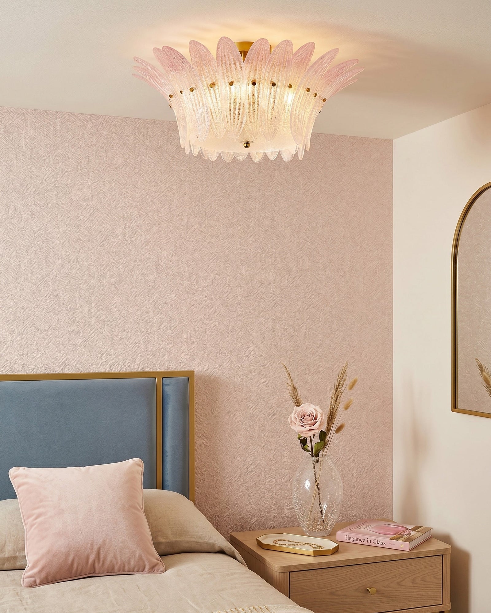 Treviso plafondlamp met bloemblaadjes - afbeelding 7 | Noma Lighting