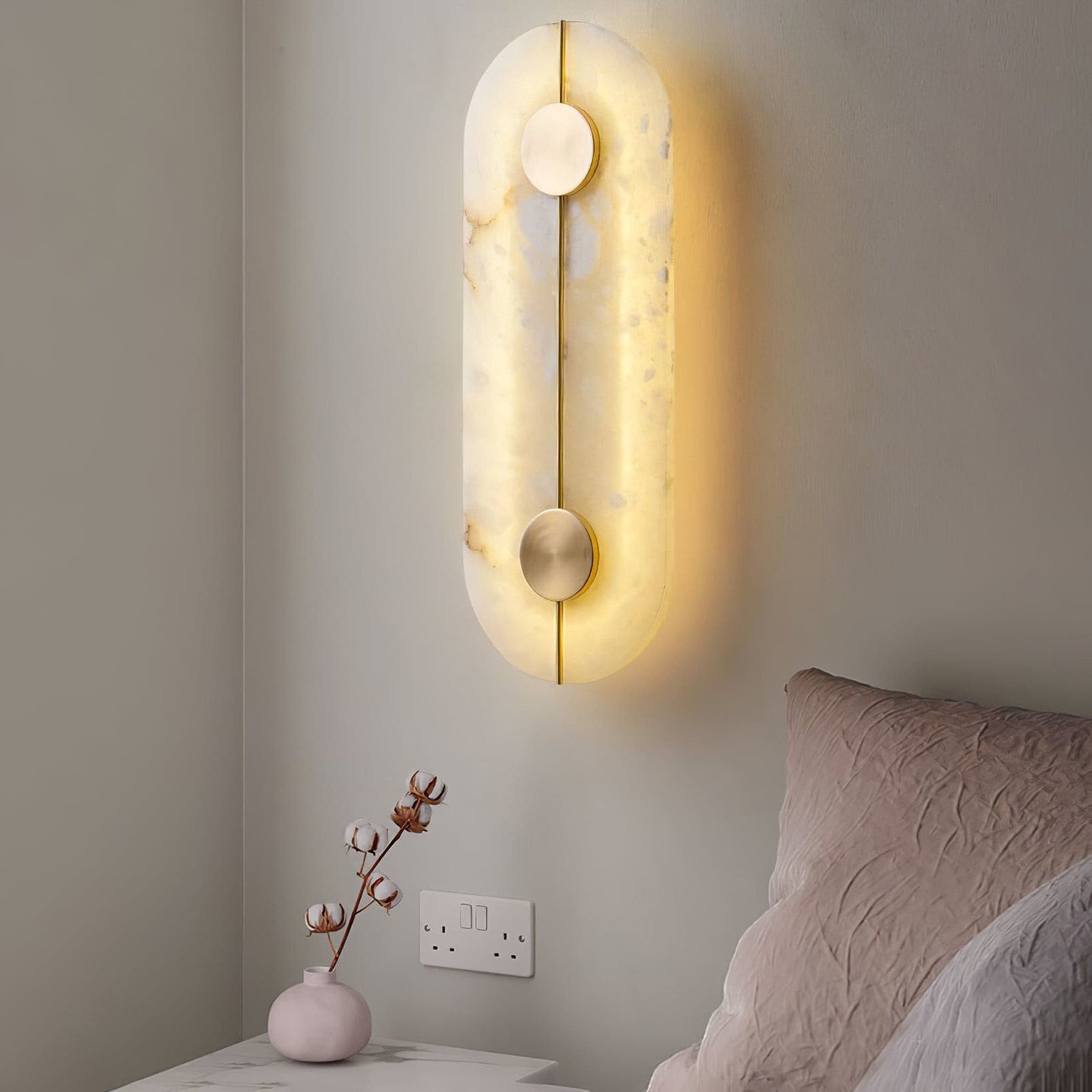 Artistieke wandlamp van dolomiet en koper met retro-uitstraling - afbeelding 14 | Noma Lighting