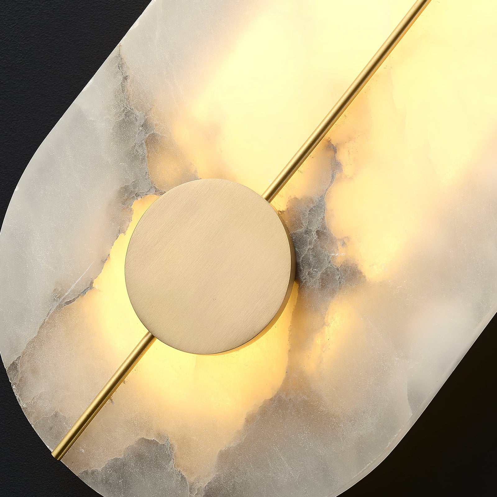 Artistieke wandlamp van dolomiet en koper met retro-uitstraling - afbeelding 33 | Noma Lighting