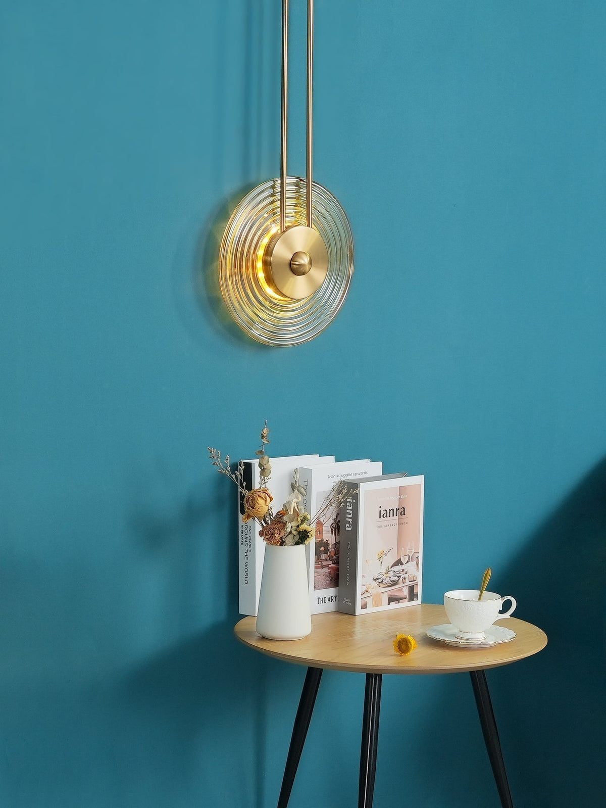 Eiroraria wandlamp sculpturale geometrie albast - afbeelding 5 | Noma Lighting