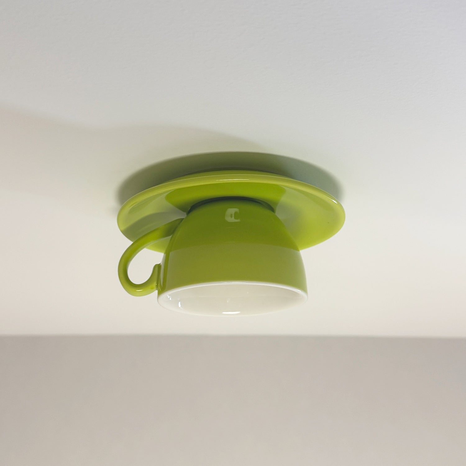 Morandi Moderne Koffiekopjes Keramische Plafondverlichting Blauw/Roze/Geel - afbeelding 3 | Noma Lighting