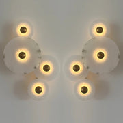Slanke moderne minimalistische wandlamp van albast - afbeelding 2 | Noma Lighting