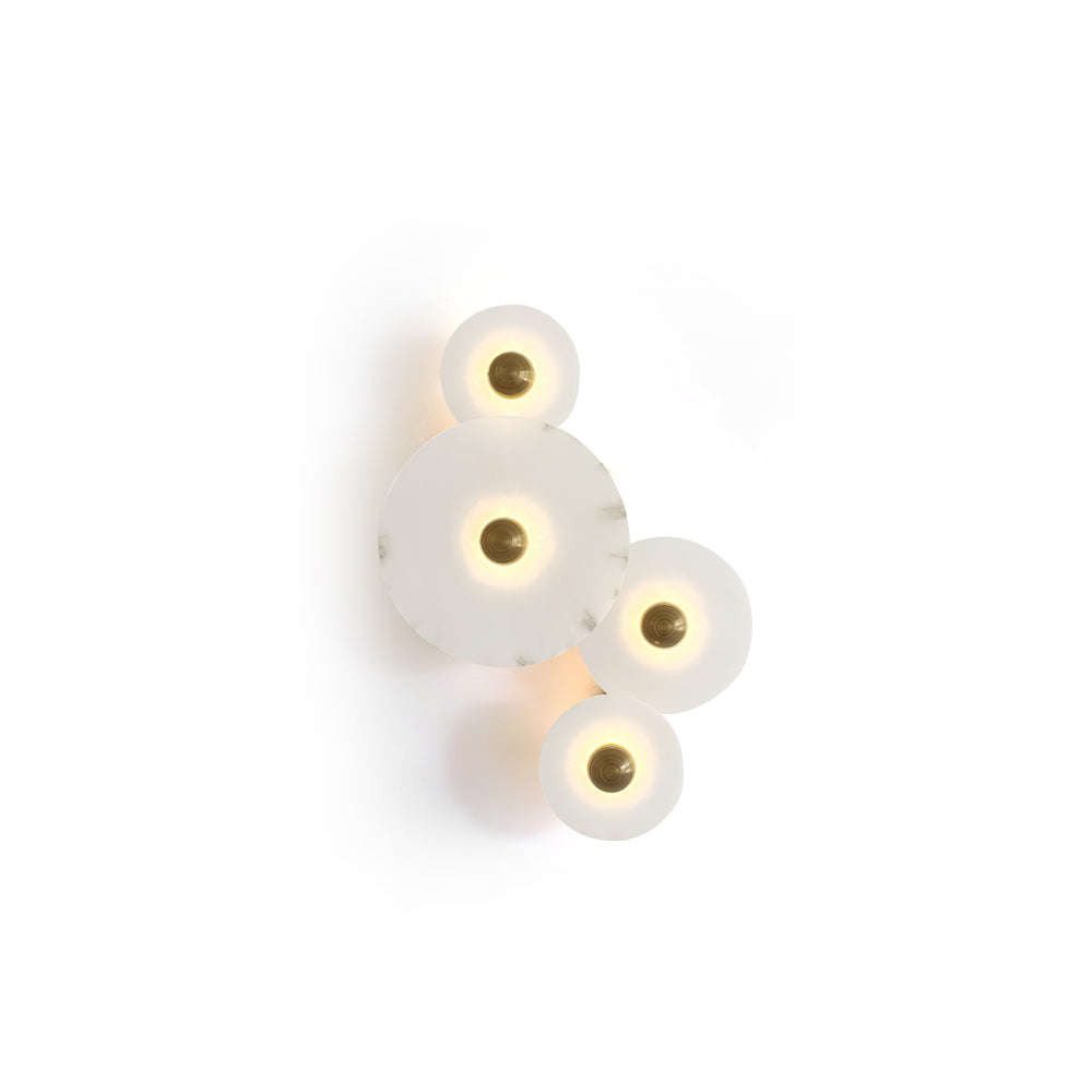 Slanke moderne minimalistische wandlamp van albast - afbeelding 3 | Noma Lighting