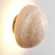 Tavenise ronde wandlamp in travertin - afbeelding 5 | Noma Lighting