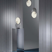 Welsh Ronde LED Hanglampen Goud Zilver Metaal Eetkamer Woonkamer - afbeelding 7 | Noma Lighting