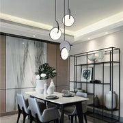 Welsh Ronde LED Hanglampen Goud Zilver Metaal Eetkamer Woonkamer - afbeelding 9 | Noma Lighting