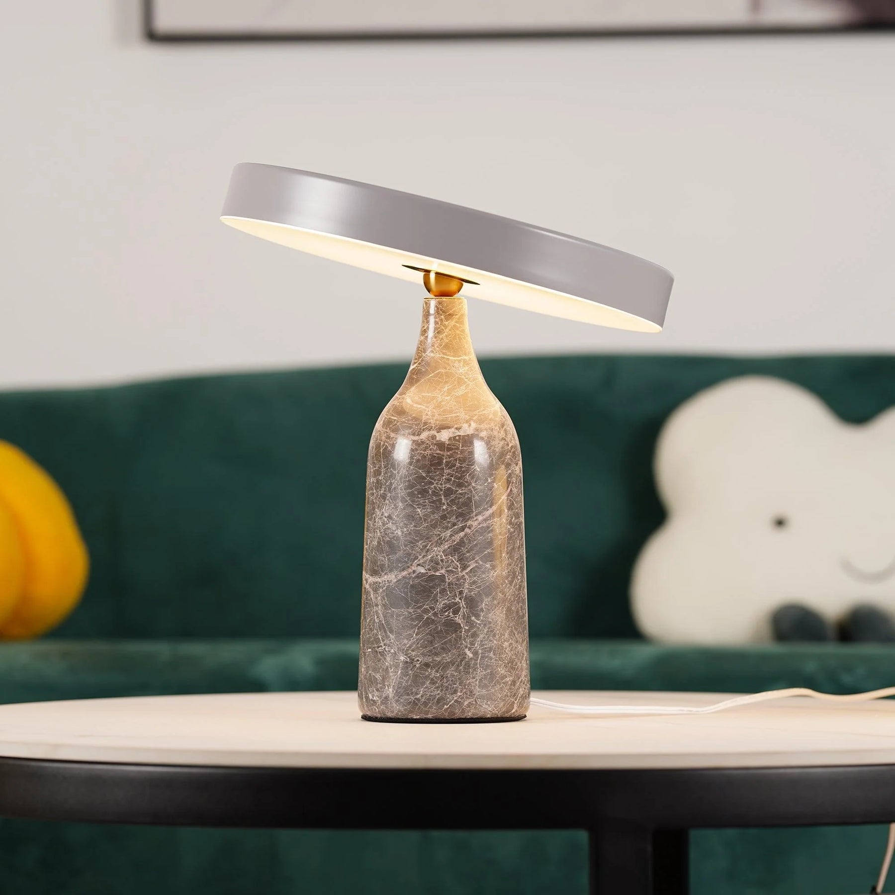 Eigentijdse tafellamp van Noma Lighting